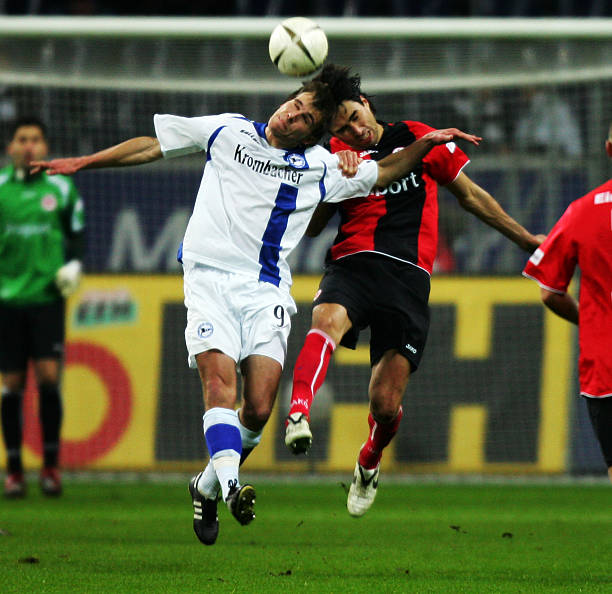 的谈判中更 的谈判中更